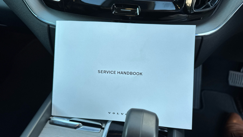 Volvo XC60 2.0 T6 [350] RC PHEV Plus Dark 5dr AWD Geartronic Estate